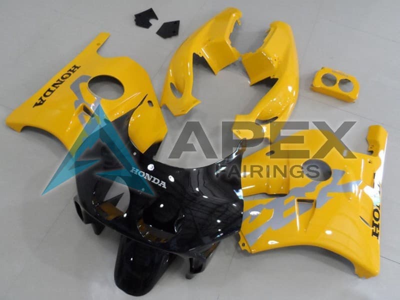 Yellow Glossy Black - Honda CBR250RR MC22 (1990-1996) ABS Fairings — Style FE55 | Apex Fairings