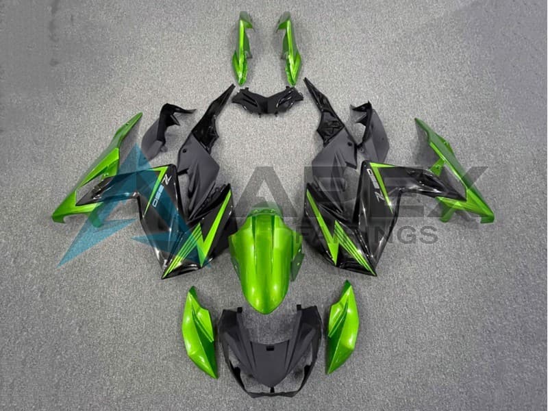 Green Glossy Black - Kawasaki Z250 / Z300 (2015-2016) ABS Fairings — Style FE7 | Apex Fairings